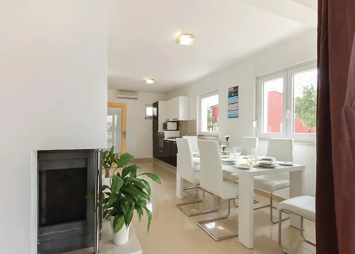 Patricia Villa Štinjan